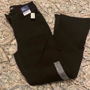 NWT high-rise boot, cut jeans